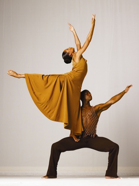 Alvin Ailey American Dance Theater's Linda Celeste Sims and Glenn Allen Sims in Alvin Ailey's Revelations. Photo by Andrew Eccles (150 dpi)-1